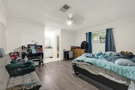 15707 Boulder Oaks Drive Houston TX 77084