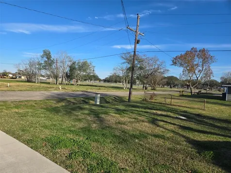1335 Nashville Avenue Port Arthur TX 77640