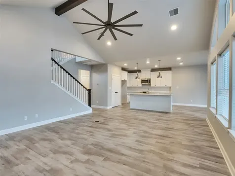 425 Amanda Circle Tiki Island TX 77554