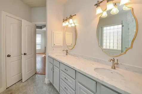 1615 Lakeside Enclave Drive Houston TX 77077