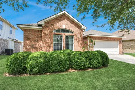 945 Autumn Brook Street Seabrook TX 77586