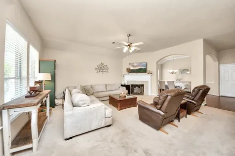 945 Autumn Brook Street Seabrook TX 77586