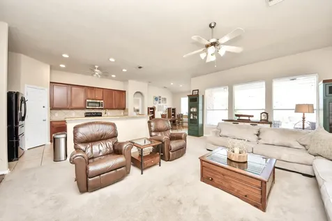 945 Autumn Brook Street Seabrook TX 77586