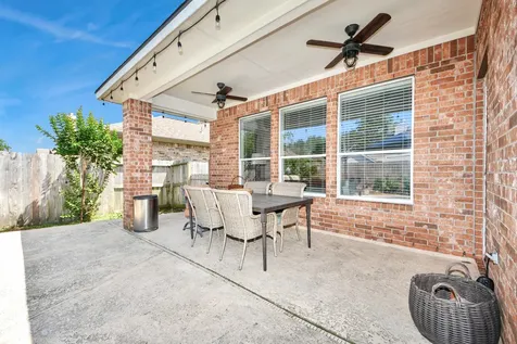 945 Autumn Brook Street Seabrook TX 77586
