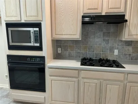 14011 Sandy Springs Lane Sugar Land TX 77498
