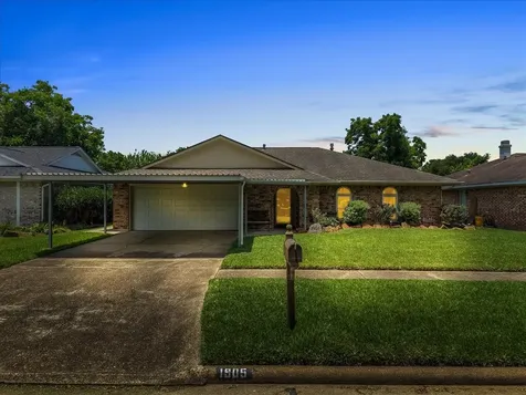 1905 Lexington Street Deer Park TX 77536