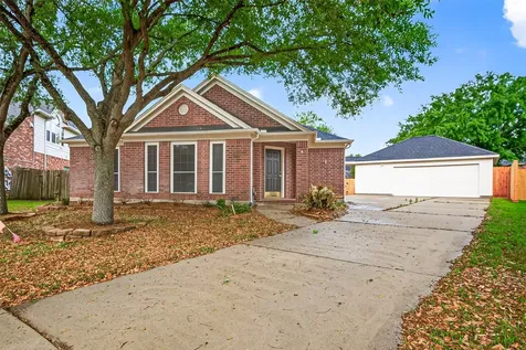 1646 Martin Lake Drive Richmond TX 77406