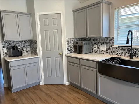 8210 Greenleaf Street Baytown TX 77523