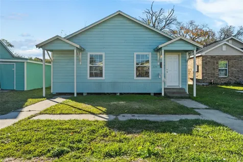925 4th Avenue N Texas City TX 77590
