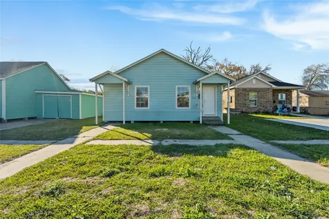 925 4th Avenue N Texas City TX 77590