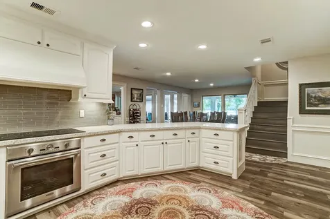 14 Shorelake Drive Kingwood TX 77339