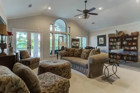 14 Shorelake Drive Kingwood TX 77339