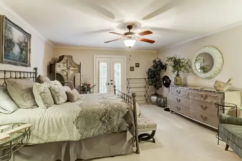 14 Shorelake Drive Kingwood TX 77339