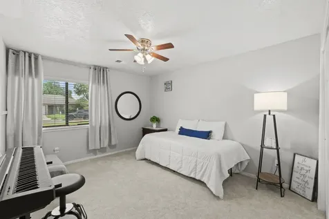 4906 Fairdale Street Pasadena TX 77505