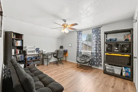 4906 Fairdale Street Pasadena TX 77505