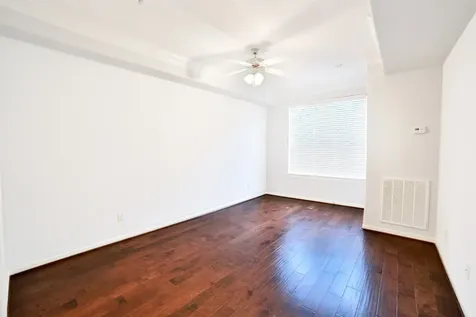 6611 W Sam Houston Parkway Parkway S 1f Houston TX 77072