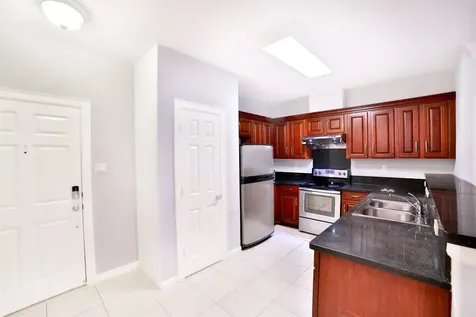 6611 W Sam Houston Parkway Parkway S 1f Houston TX 77072