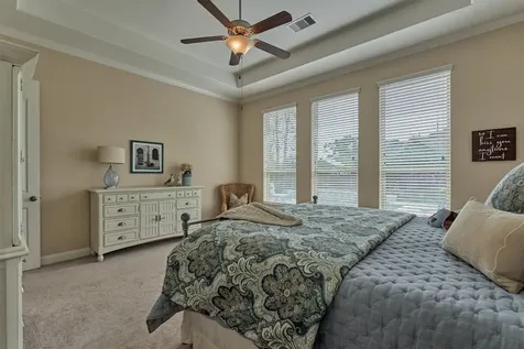 128 Shane Street Montgomery TX 77316