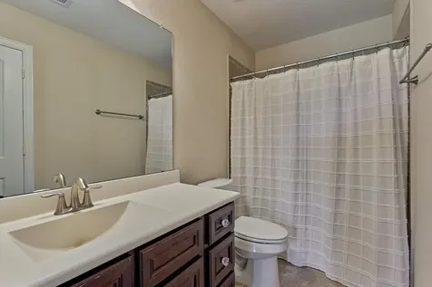 128 Shane Street Montgomery TX 77316