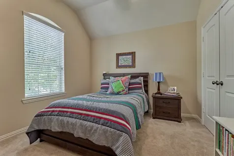 128 Shane Street Montgomery TX 77316