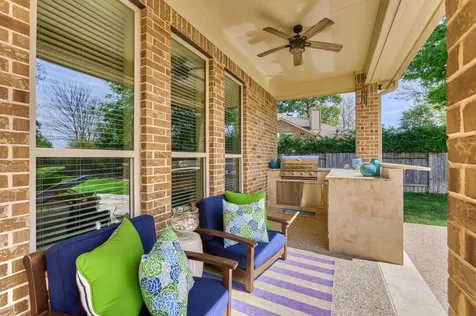 128 Shane Street Montgomery TX 77316