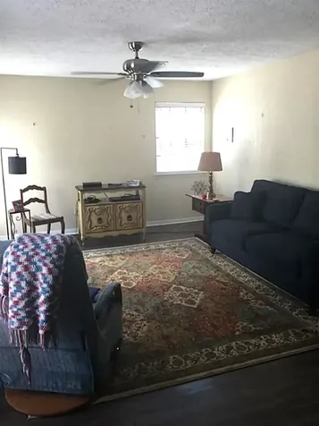 2402 Sycamore Avenue B3 Huntsville TX 77320