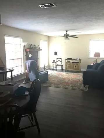 2402 Sycamore Avenue B3 Huntsville TX 77320