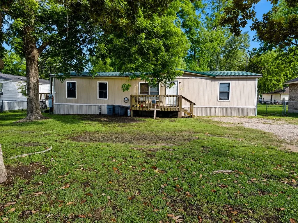 11813 13th Street Santa Fe TX 77510