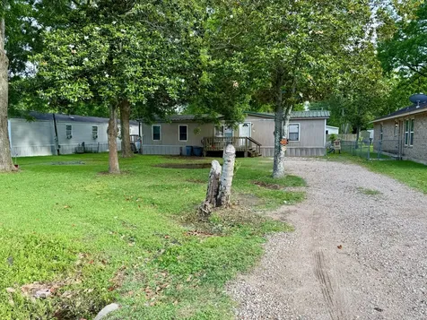 11813 13th Street Santa Fe TX 77510