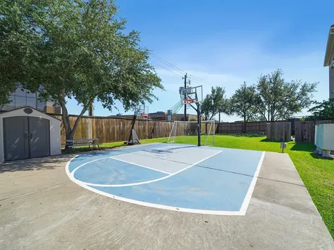 5947 Turtle Beach Lane Houston TX 77036