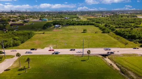 00 25 Avenue Texas City TX 77590