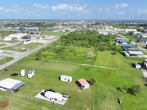 00 Sunflower Avenue Crystal Beach TX 77650