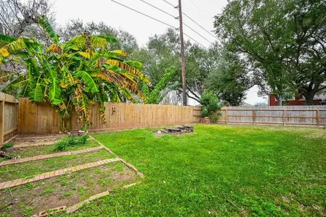 3551 Santa Rosa Lane Sugar Land TX 77478