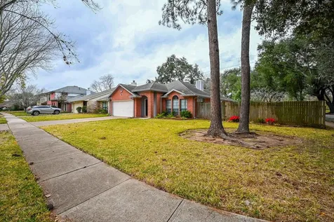 3551 Santa Rosa Lane Sugar Land TX 77478
