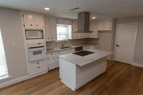 13607 Meisterwood Drive Houston TX 77065