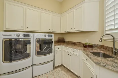 12711 Waterside Way Houston TX 77041