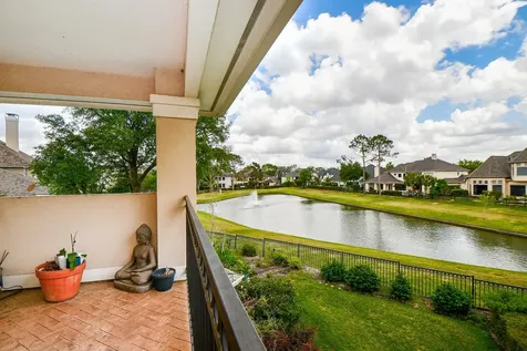 12711 Waterside Way Houston TX 77041