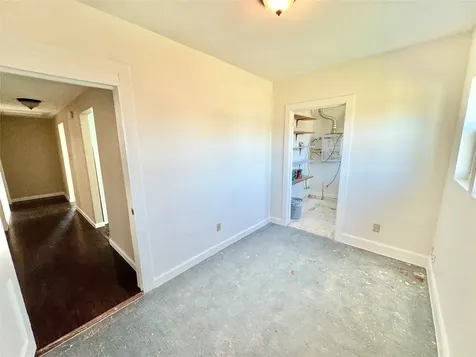 3714 Avenue S 1/2 Galveston TX 77550