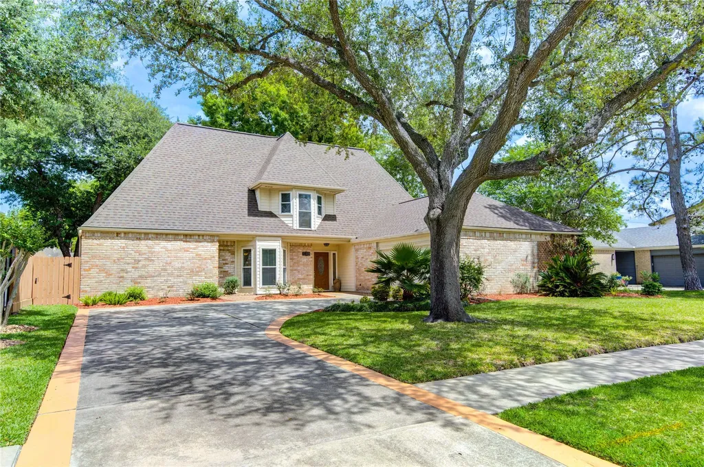 12310 Rocky Knoll Drive Houston TX 77077