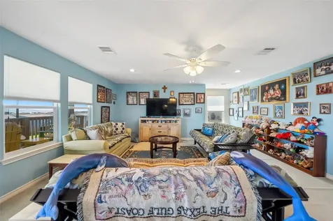 521 Beachfront Drive Matagorda TX 77457