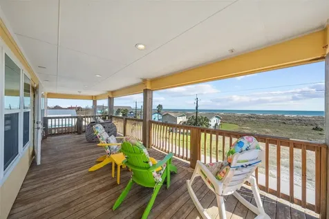 521 Beachfront Drive Matagorda TX 77457