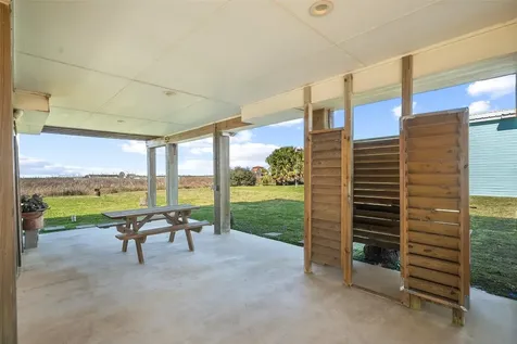 521 Beachfront Drive Matagorda TX 77457