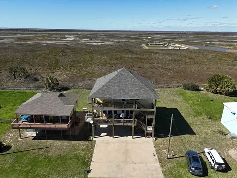 521 Beachfront Drive Matagorda TX 77457