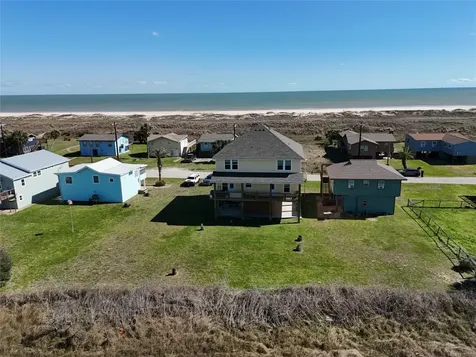 521 Beachfront Drive Matagorda TX 77457