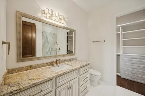 318 Knipp Road Houston TX 77024