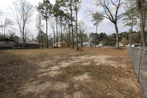 21820 Cherry Street New Caney TX 77357