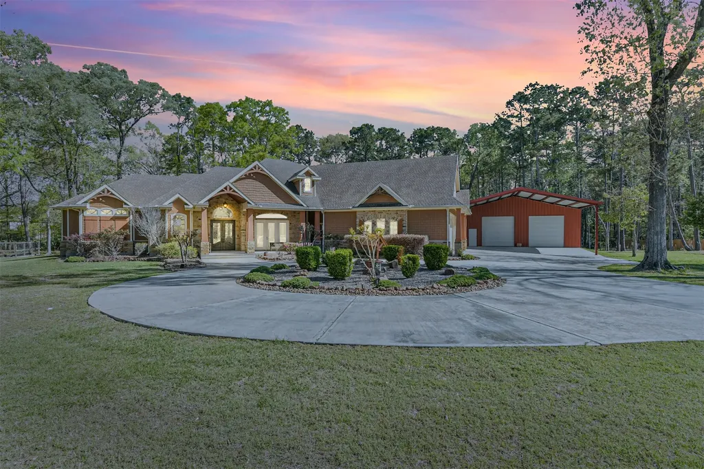 427 Lassen Villa Court Huffman TX 77336