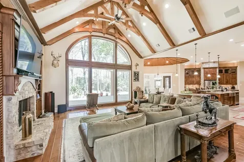427 Lassen Villa Court Huffman TX 77336