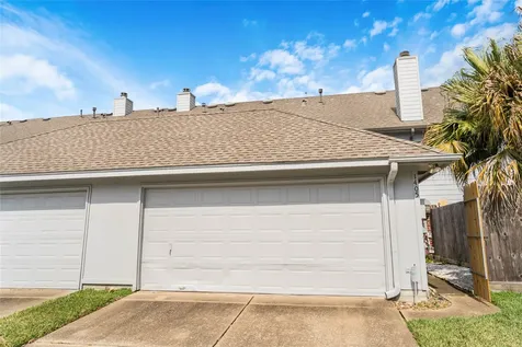 1405 El Camino Village Drive Webster TX 77058