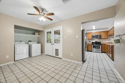 6915 Redwood Falls Drive Pasadena TX 77505